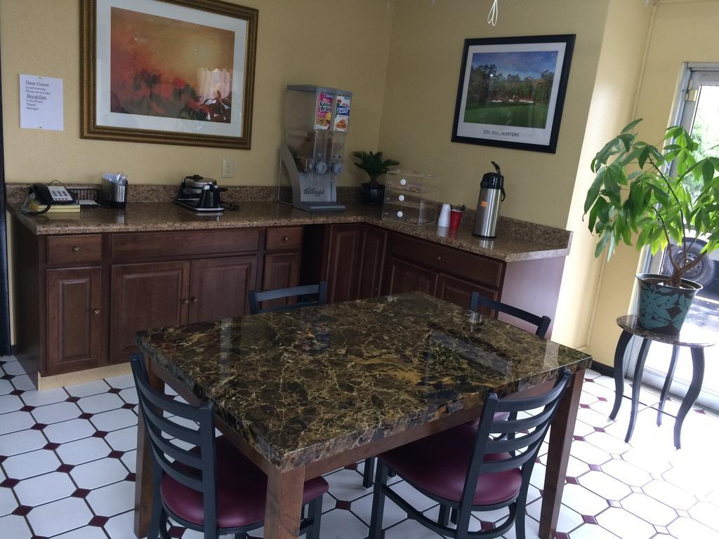 Knights Inn Augusta Fort Gordon Екстер'єр фото